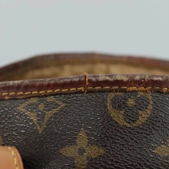 LOUIS VUITTON Monogram Bucket GM Shoulder Bag - Picture 9 of 15